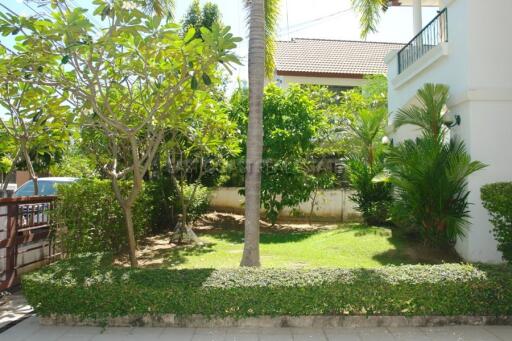 Central Park 5 House for sale in East Pattaya, Pattaya. SH6185