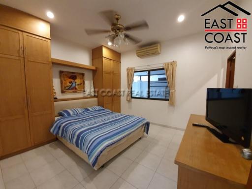 Royal Park Village House for rent in Jomtien, Pattaya. RH2839