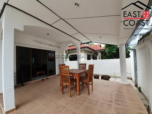 Royal Park Village House for rent in Jomtien, Pattaya. RH2839