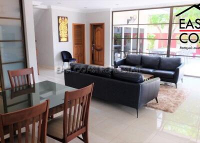 Jomtien Palace House for sale and for rent in Jomtien, Pattaya. SRH12027