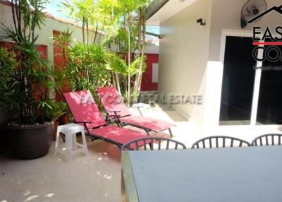 Jomtien Palace House for sale and for rent in Jomtien, Pattaya. SRH12027