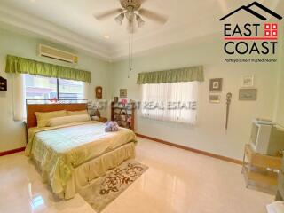 SP2 Village House for sale and for rent in East Pattaya, Pattaya. SRH13195