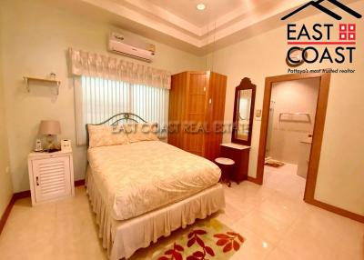 SP2 Village House for sale and for rent in East Pattaya, Pattaya. SRH13195