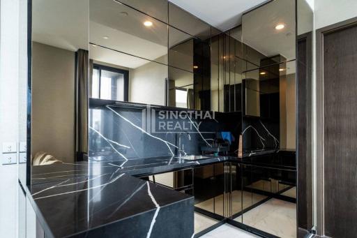 For RENT : The ESSE Sukhumvit 36 / 1 Bedroom / 1 Bathrooms / 43 sqm / 49000 THB [10328488]