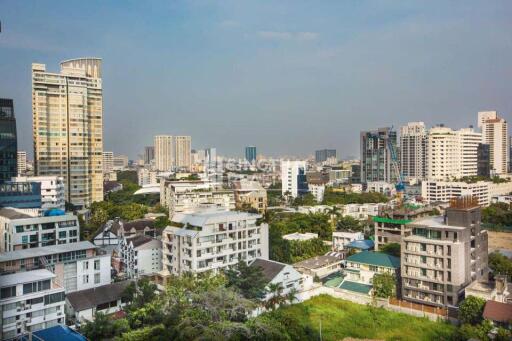 For RENT : HQ by Sansiri / 1 Bedroom / 1 Bathrooms / 52 sqm / 49000 THB [R10523]