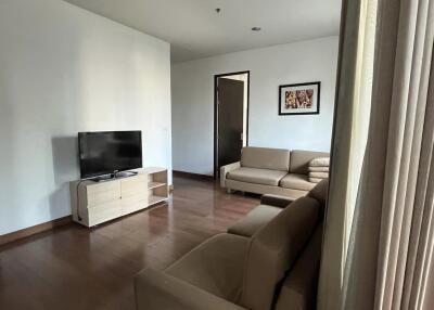 For RENT : The Address Chidlom / 3 Bedroom / 3 Bathrooms / 184 sqm / 49000 THB [10646318]