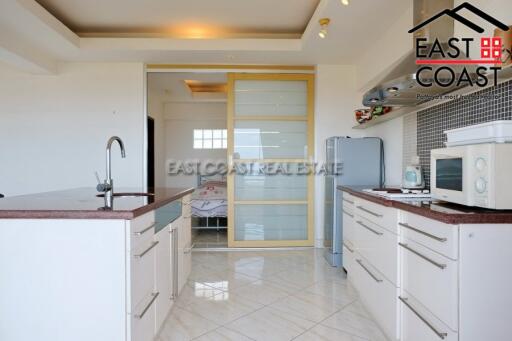 Star Beach Condo for rent in Pratumnak Hill, Pattaya. RC12109