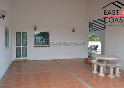 Mabprachan Gardens House for rent in East Pattaya, Pattaya. RH12173