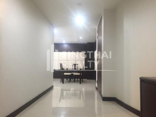 For RENT : Avenue 61 / 2 Bedroom / 2 Bathrooms / 108 sqm / 50000 THB [2870468]