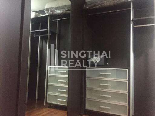 For RENT : Avenue 61 / 2 Bedroom / 2 Bathrooms / 108 sqm / 50000 THB [2870468]