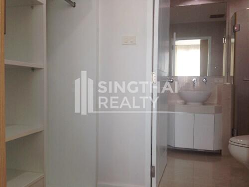 For RENT : Baan Siri 24 / 2 Bedroom / 2 Bathrooms / 111 sqm / 50000 THB [2826662]