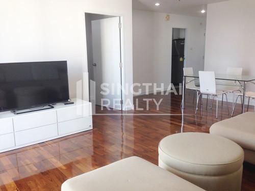 For RENT : Baan Siri 24 / 2 Bedroom / 2 Bathrooms / 111 sqm / 50000 THB [2826662]