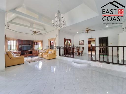 Takien Tia House for sale and for rent in East Pattaya, Pattaya. SRH6205