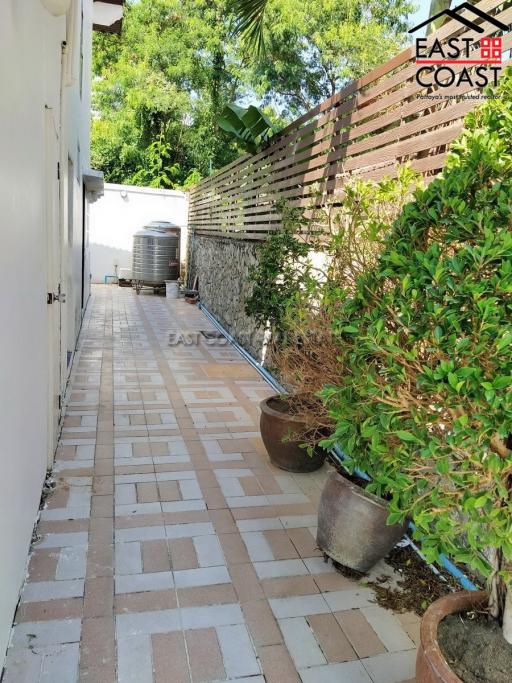 Thappraya soi 15 House for sale in Pratumnak Hill, Pattaya. SH12773