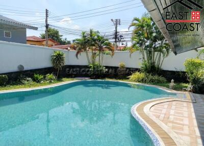 Thappraya soi 15 House for sale in Pratumnak Hill, Pattaya. SH12773