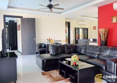 4 bedroom House in Whispering Palm East Pattaya