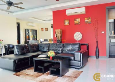 4 bedroom House in Whispering Palm East Pattaya