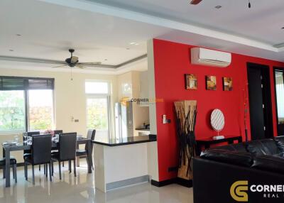 4 bedroom House in Whispering Palm East Pattaya