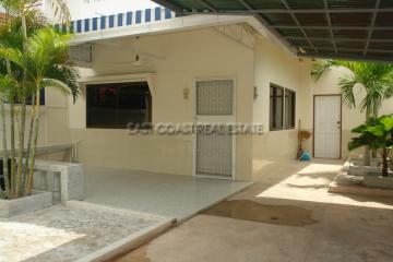 Suksabai Villa  House for rent in Pattaya City, Pattaya. RH5580