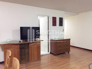 For RENT : Icon III / 2 Bedroom / 2 Bathrooms / 114 sqm / 50000 THB [2346125]