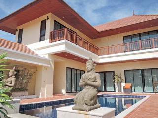 House for sale at Bangsaray Pattaya