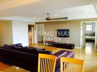 For RENT : Royal Castle / 3 Bedroom / 3 Bathrooms / 166 sqm / 50000 THB [3303380]