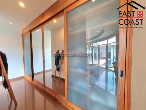 Private House in Pong House for sale and for rent in East Pattaya, Pattaya. SRH13785