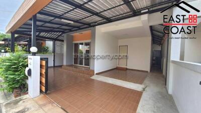 Patta Village House for rent in East Pattaya, Pattaya. RH13925