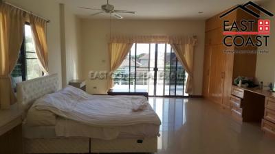 Lakeside Court House for sale in East Pattaya, Pattaya. SH7557