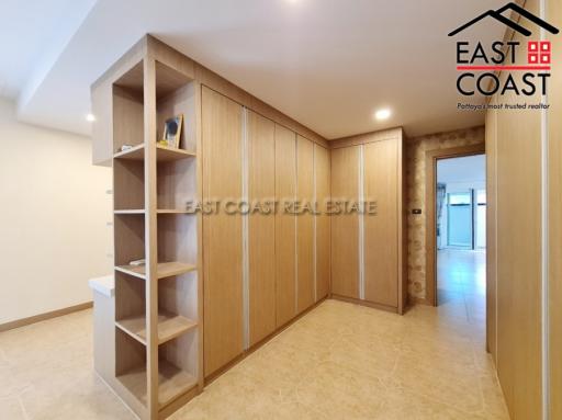 Greenfield Executive House for sale and for rent in East Pattaya, Pattaya. SRH13275