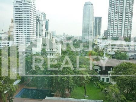 For RENT : Quattro by Sansiri / 1 Bedroom / 1 Bathrooms / 47 sqm / 50000 THB [3694574]