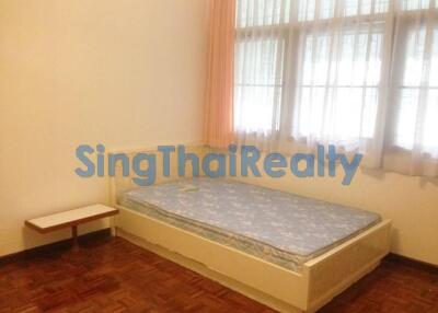 For RENT : House Thonglor / 3 Bedroom / 2 Bathrooms / 171 sqm / 50000 THB [3685295]