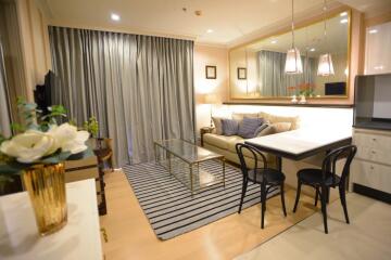 For RENT : HQ by Sansiri / 1 Bedroom / 1 Bathrooms / 44 sqm / 45000 THB [3662984]