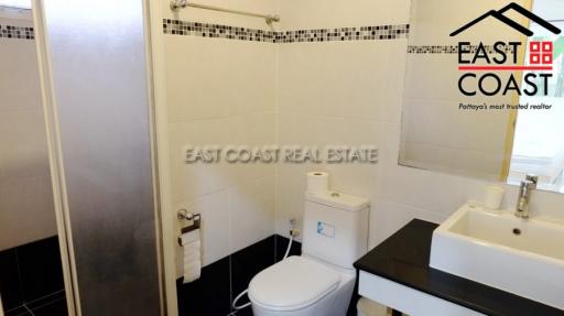 SP5 Village House for rent in East Pattaya, Pattaya. RH11949