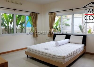 SP5 Village House for rent in East Pattaya, Pattaya. RH11949