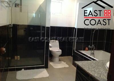 SP3 Village House for rent in East Pattaya, Pattaya. RH9170