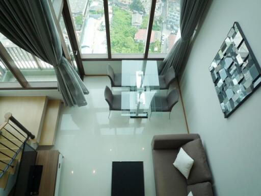 For RENT : The Emporio Place / 1 Bedroom / 2 Bathrooms / 84 sqm / 50000 THB [3785996]