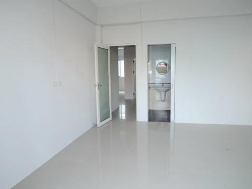 Shop House for Rent Pattaya