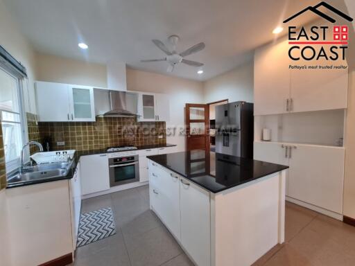 SP5 Village House for rent in East Pattaya, Pattaya. RH12974