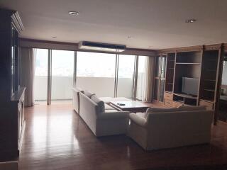 For RENT : D.S. Tower 2 Sukhumvit 39 / 3 Bedroom / 3 Bathrooms / 171 sqm / 50000 THB [3951221]