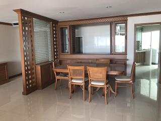 For RENT : D.S. Tower 2 Sukhumvit 39 / 3 Bedroom / 3 Bathrooms / 171 sqm / 50000 THB [3951221]