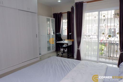 2 bedroom House in Thanakul Townhome East Pattaya