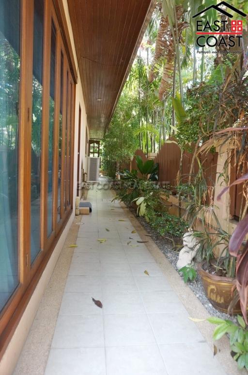 Jomtien Garden Home House for sale in Jomtien, Pattaya. SH9358