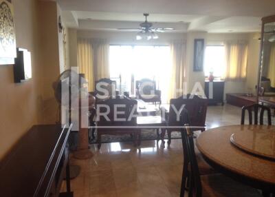 For RENT : Ruamjai Heights / 3 Bedroom / 3 Bathrooms / 150 sqm / 50000 THB [4345052]