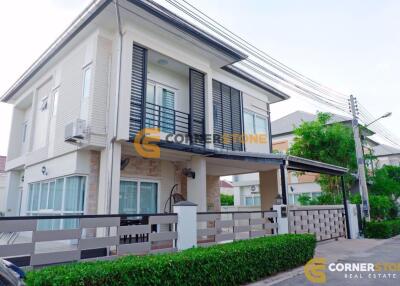 3 bedroom House in Patta Village East Pattaya