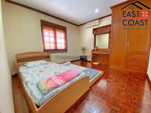 Park Village House for sale in East Pattaya, Pattaya. SH13797