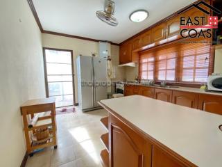 Park Village House for sale in East Pattaya, Pattaya. SH13797