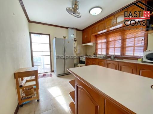 Park Village House for sale in East Pattaya, Pattaya. SH13797