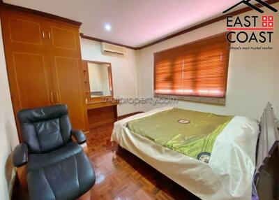 Park Village House for sale in East Pattaya, Pattaya. SH13797