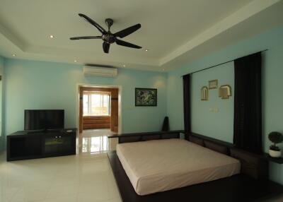 4 Bed House For Sale In East Pattaya - Siam Royal View